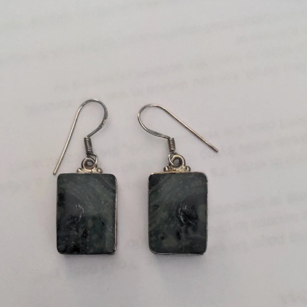 New Green Kabamba Gemstone Earrings, Silver, Drop Dangle, Shepherd Hooks, Boxed - Picture 3 of 4